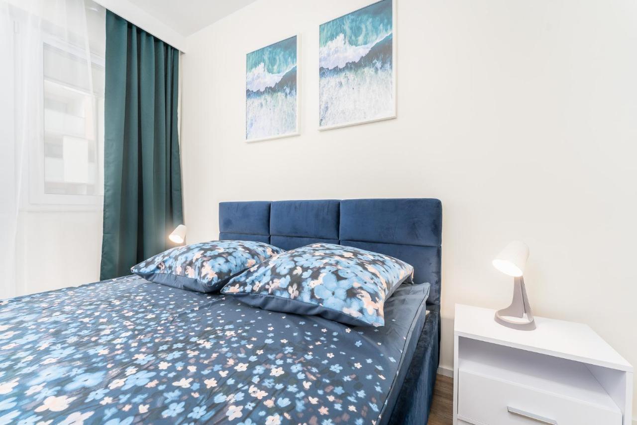Lily Apartment Kolobrzeg Bagian luar foto